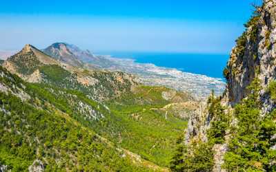 Wycieczka jednodniowa, Wycieczka Cypr Północny zamki i Kyrenia z Pafos