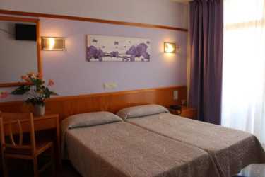 !tr_error=pl->oboz_mlodziezowy_zagraniczny!, HISZPANIA: Blanes hotel *** Esplendid, Barcelona, Francja: Eurodisneyland + Paryż, Włochy Gardaland. Obóz młodzieżowy 14-19 lat